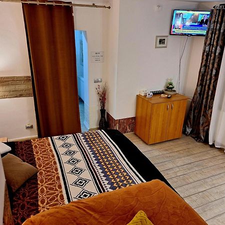 Piata Sfatului Pietonal Apartment Брашов Екстер'єр фото