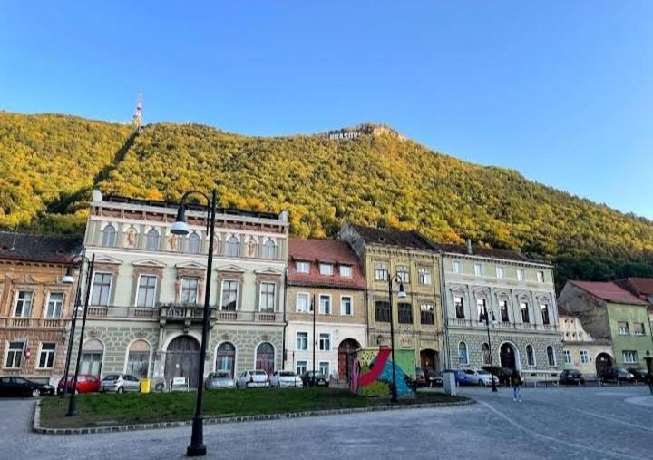 Piata Sfatului Pietonal Apartment Брашов Екстер'єр фото
